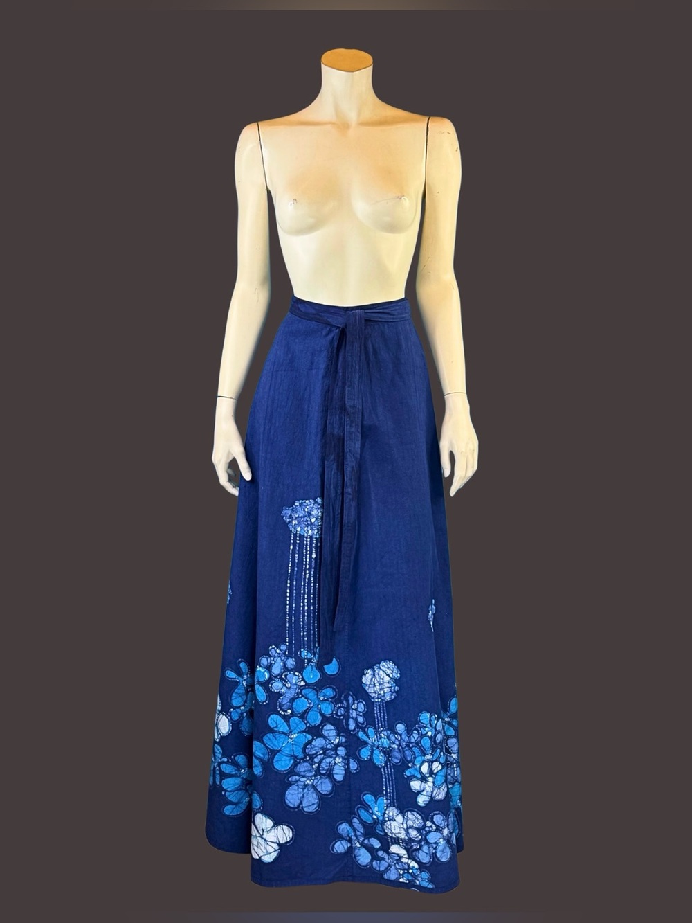 Vintage 1970s Indigo Blue Batik Boho Cotton Wrap Skirt | S M